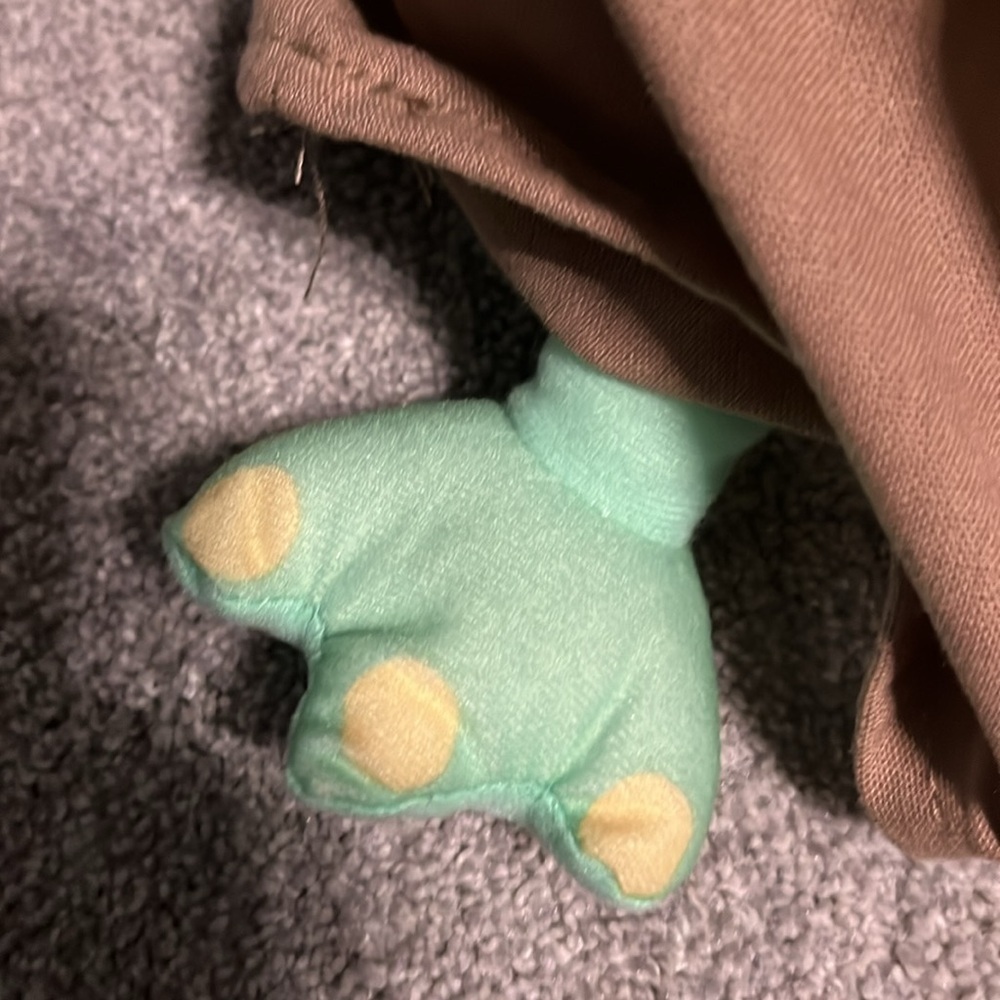 Disney Star Wars HUGE Yoda Plush Toy - Picture 5 of 8